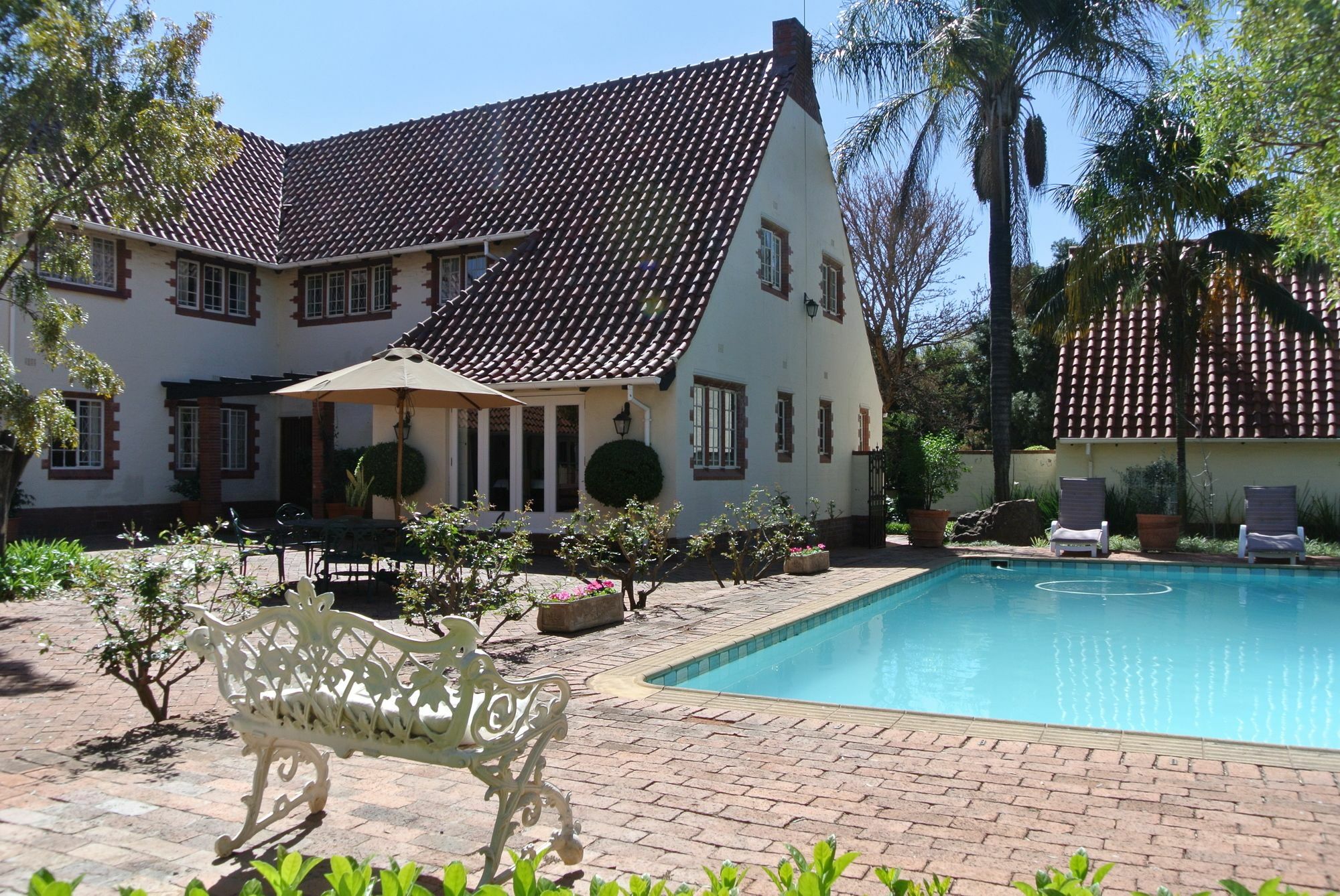 Brooklyn Manor Hotel Pretoria-Noord Exterior foto